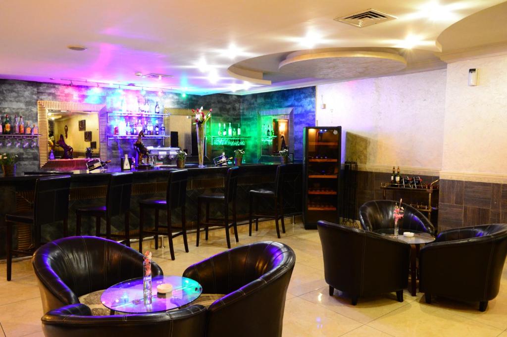 Hotel Lounge Bar